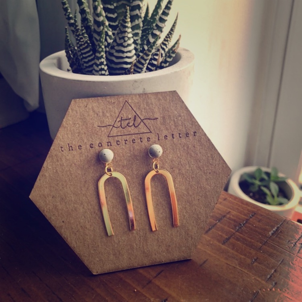Minimalist Gold Arch Earrings